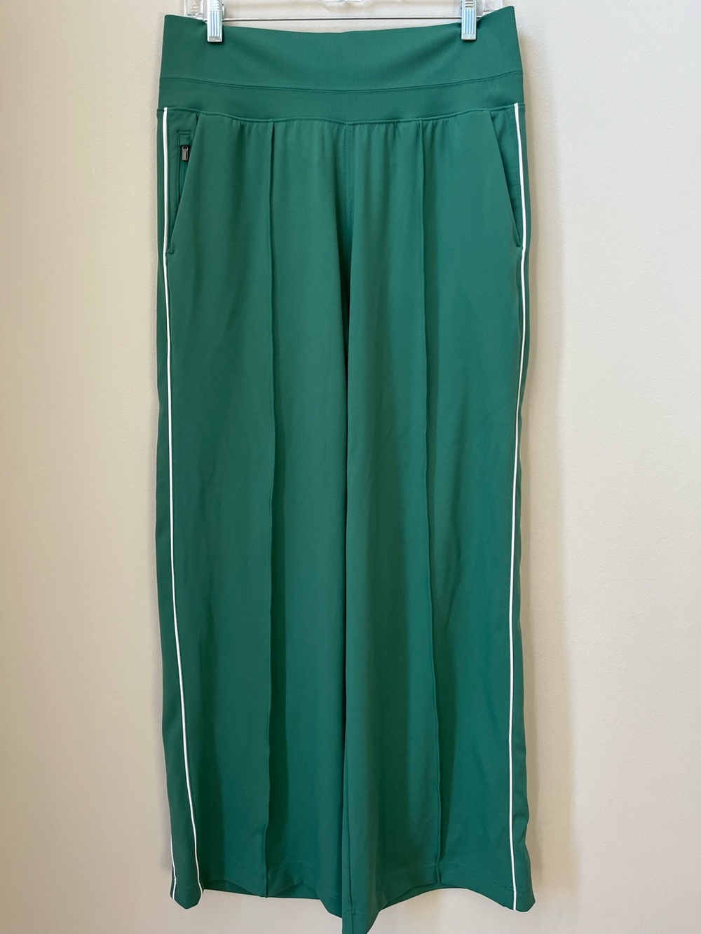 Athleta Green Wide Leg Pants High Rise Side Stripe Flow Pants Size Large